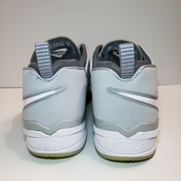 Nike Zoom Revis Island 24 Grey White Men's - Picture 4 of 8